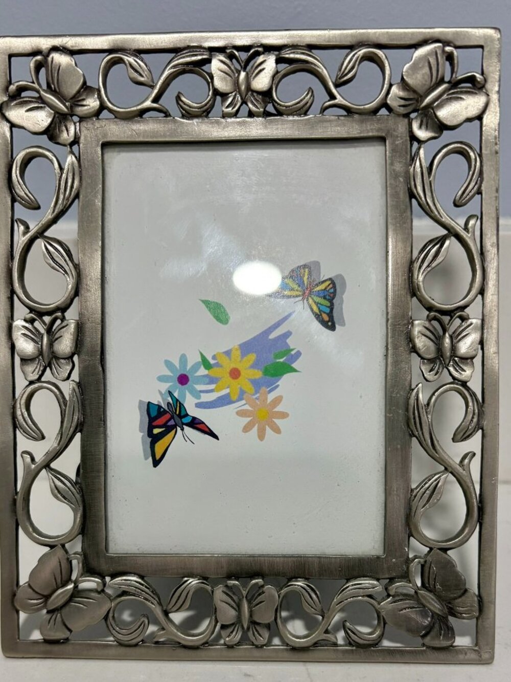 Vintage Pewter Tone Butterfly Picture Frame Ornate Metal Silver Floral 4x6